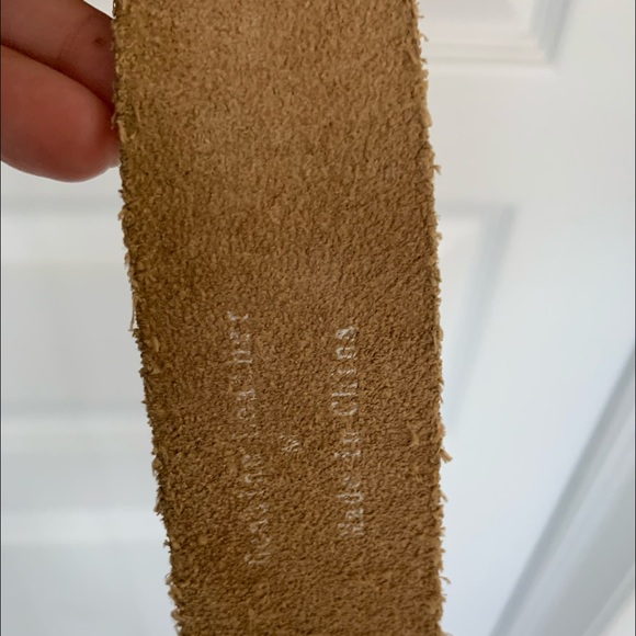 Genuine Leather camel gold studded belt - Picture 3 of 4